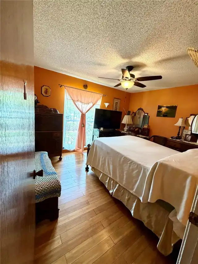 Listing Photo 21