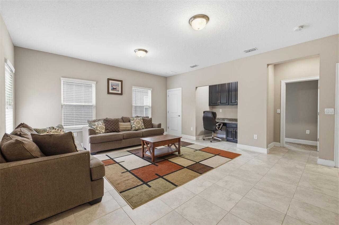 Listing Photo 18
