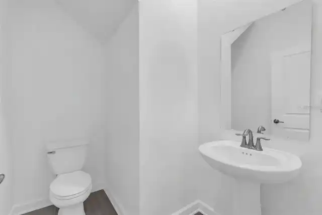 Listing Photo 17