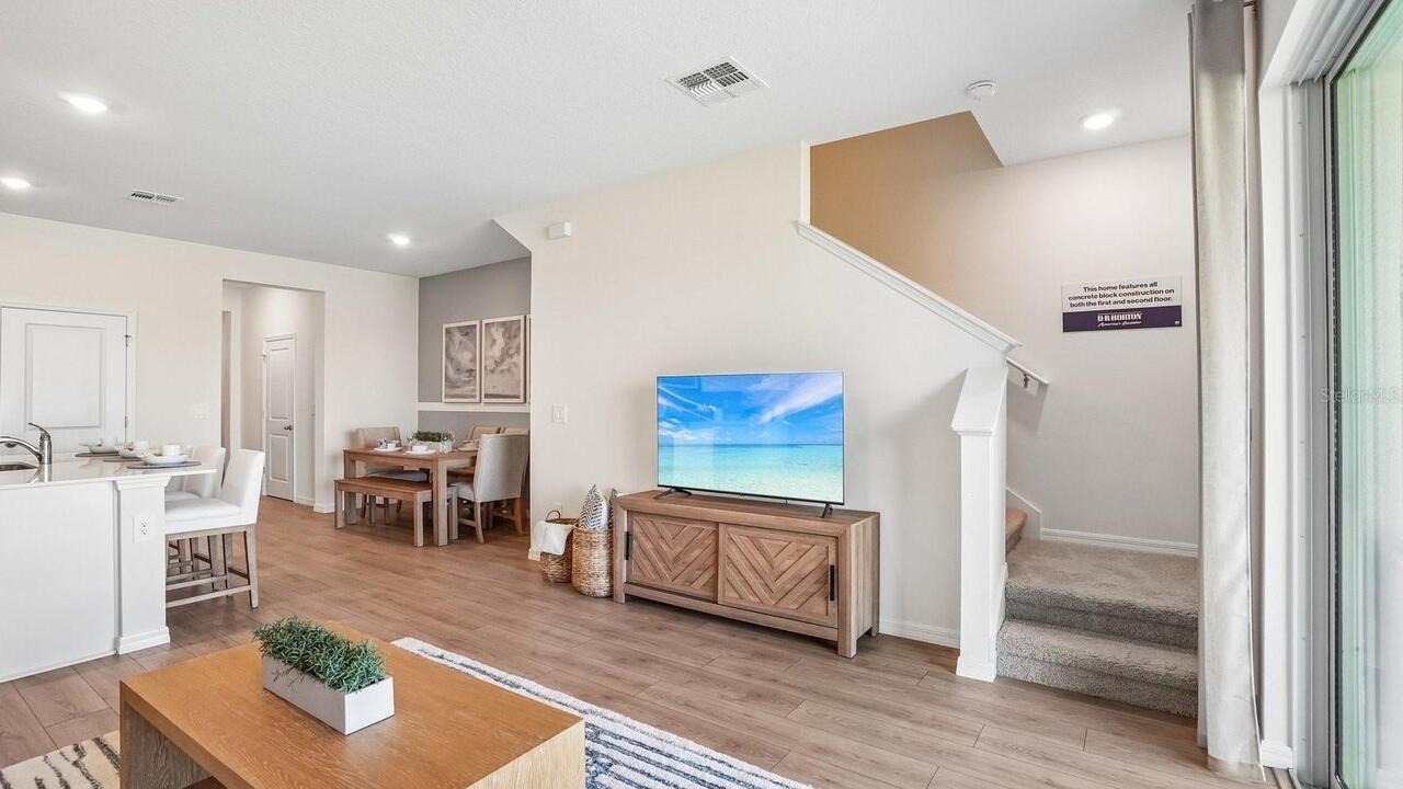 Listing Photo 6