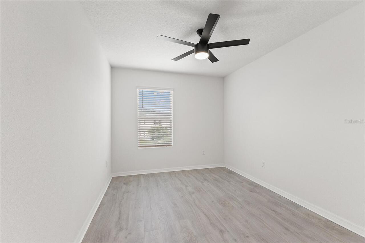 Listing Photo 37