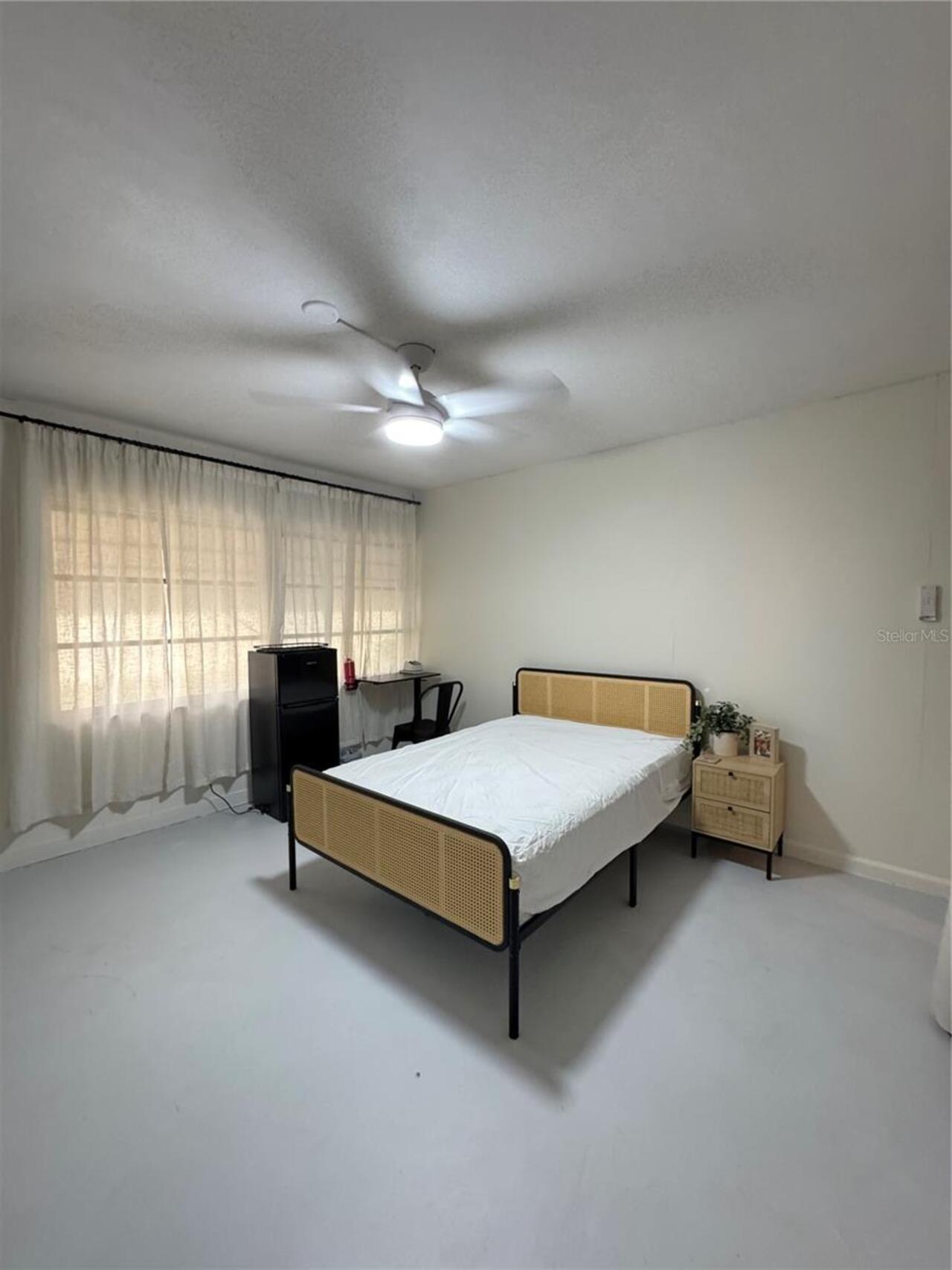 Listing Photo 24