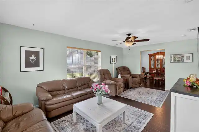 Listing Photo 25