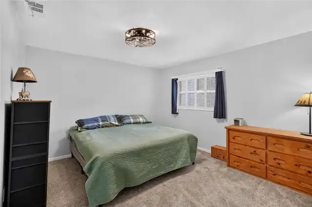 Listing Photo 32