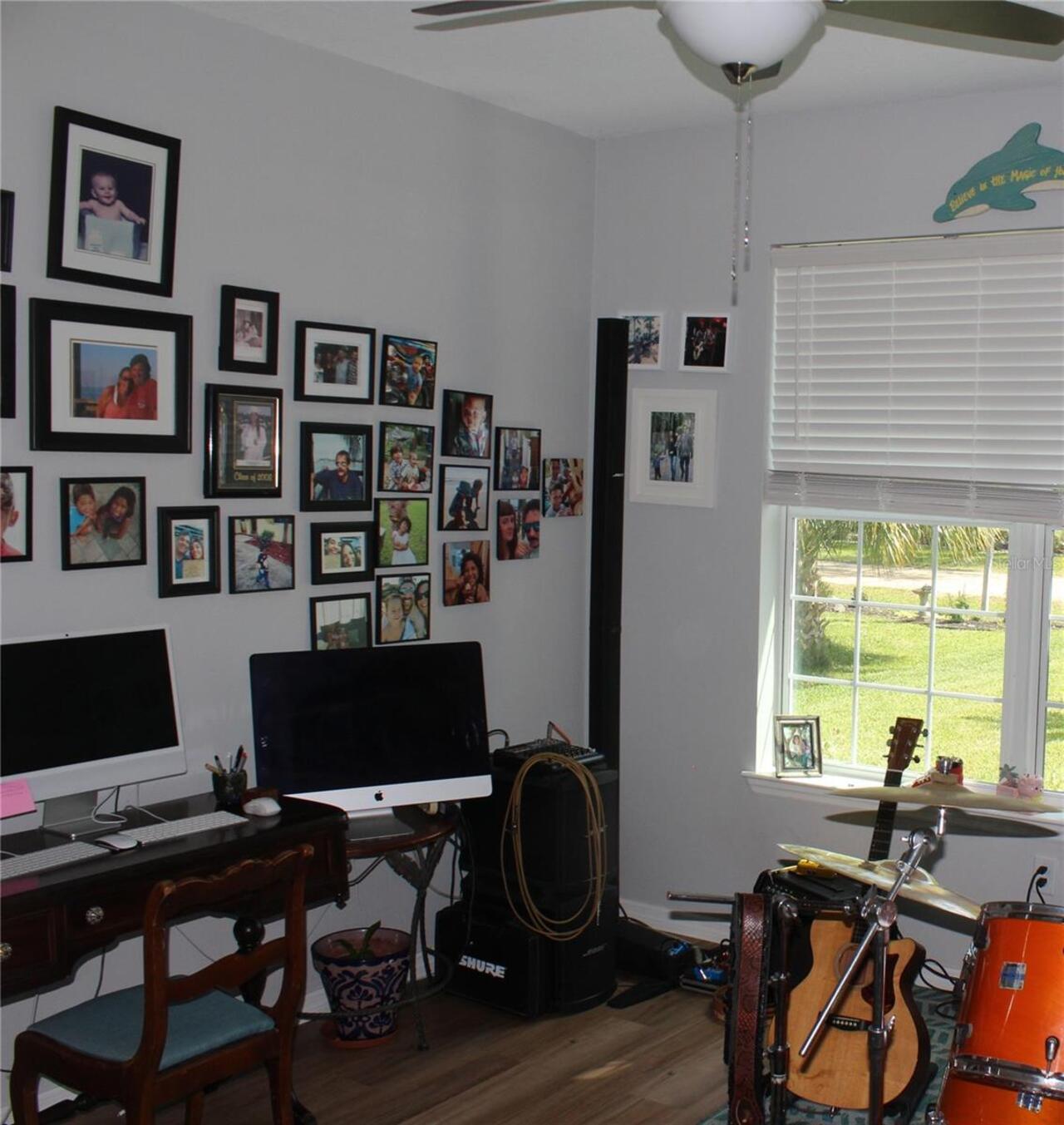 Listing Photo 15