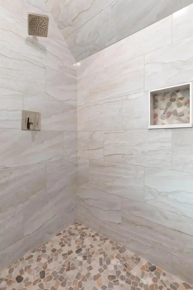 Listing Photo 37
