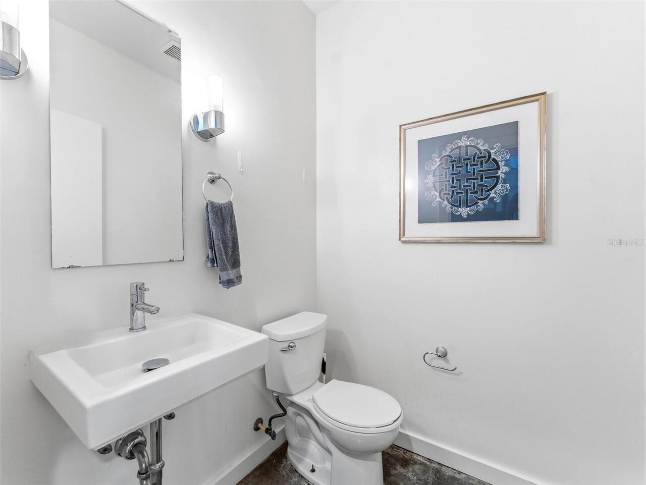 Listing Photo 11