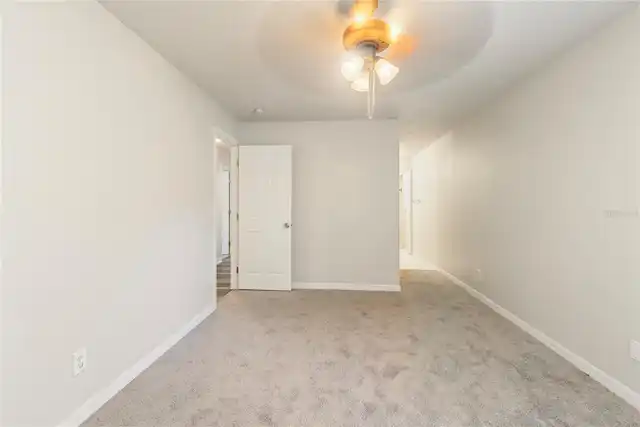 Listing Photo 19