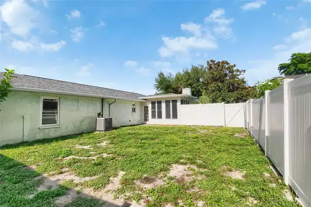 Listing Photo 28