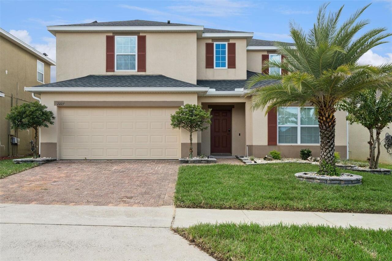 Minneola Real Estate