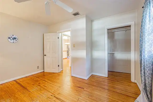 Listing Photo 25