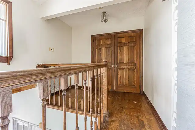 Listing Photo 38