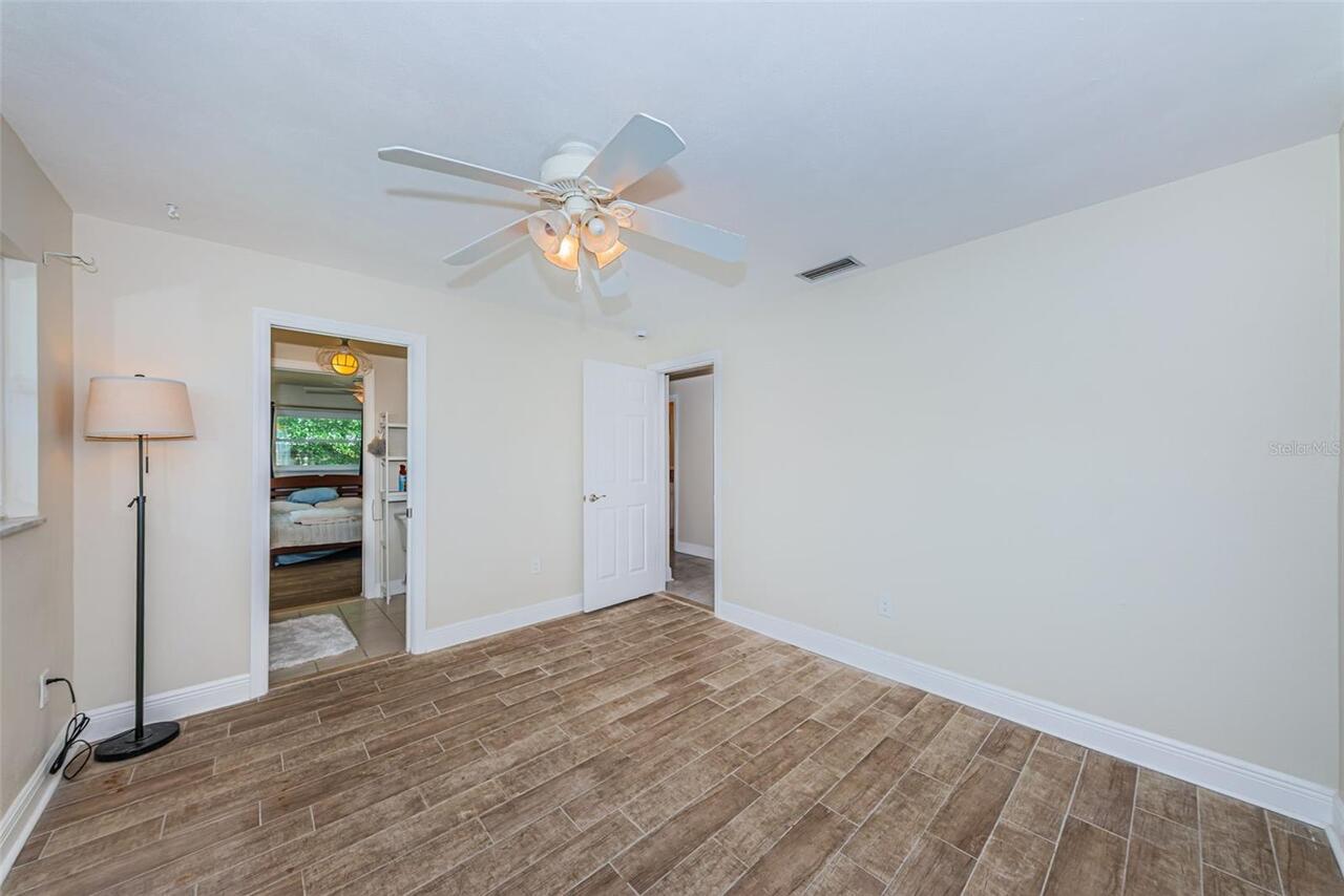 Listing Photo 27