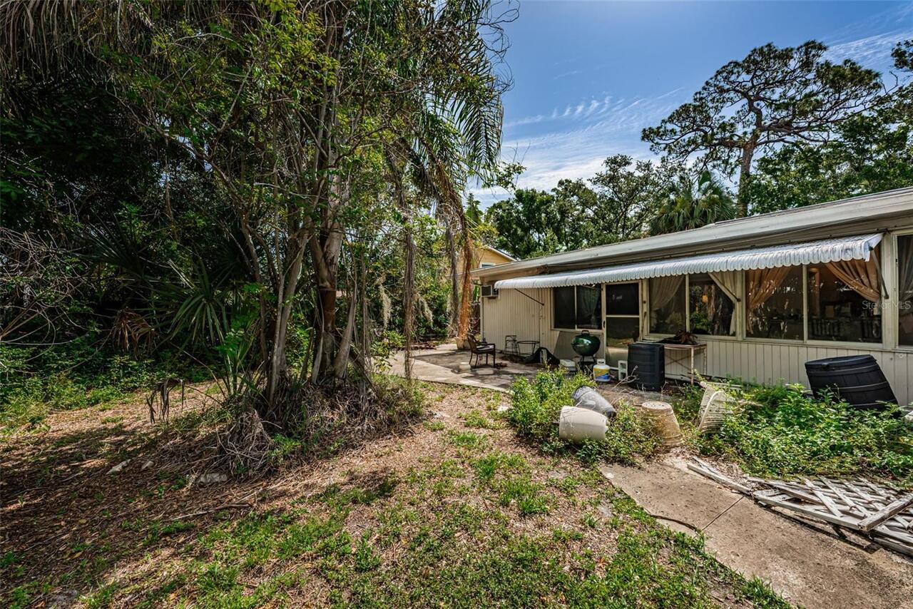 Listing Photo 32