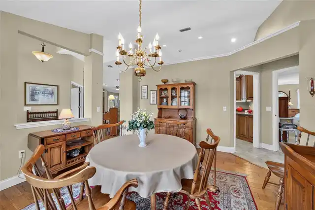 Listing Photo 32