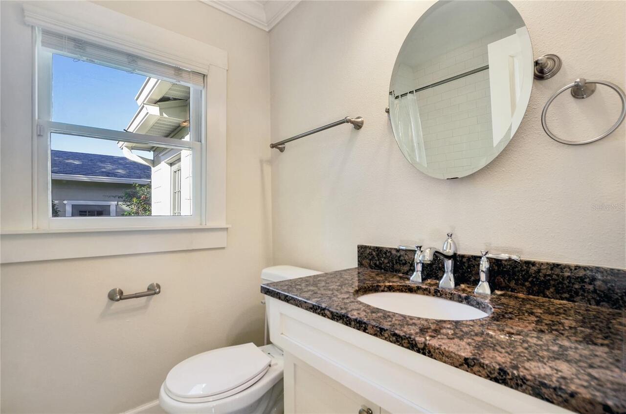 Listing Photo 18