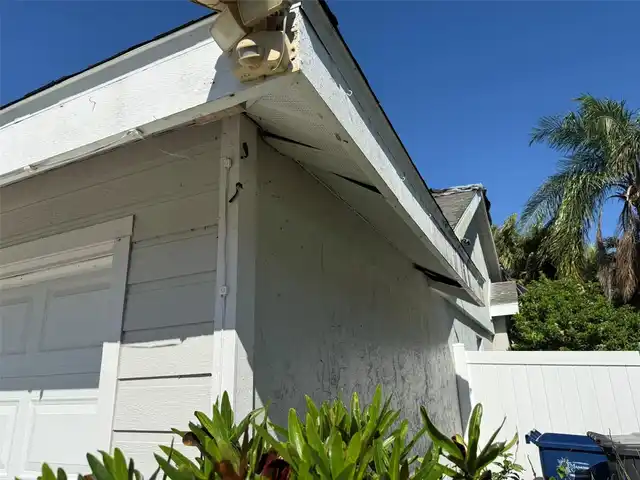 Listing Photo 12