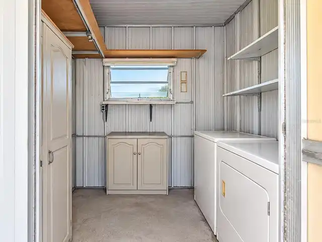 Listing Photo 8