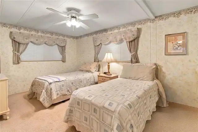 Listing Photo 22