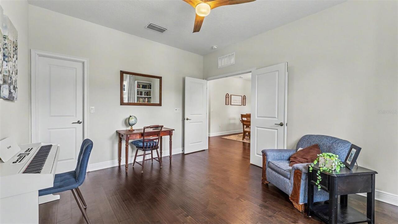 Listing Photo 9