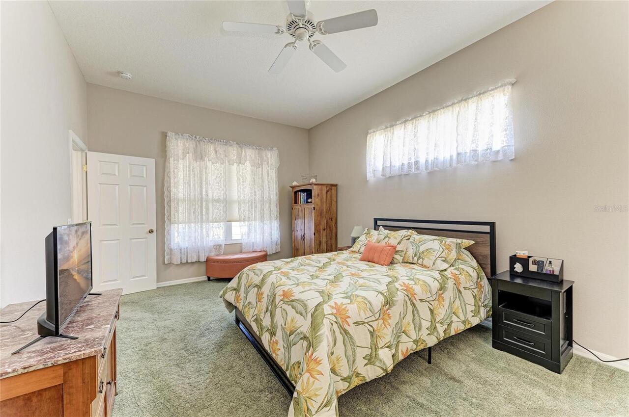 Listing Photo 37