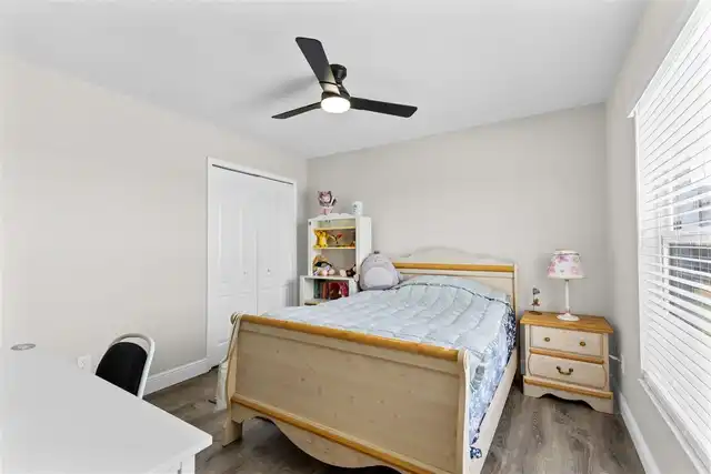 Listing Photo 22