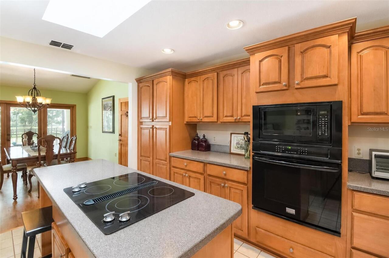 Listing Photo 18