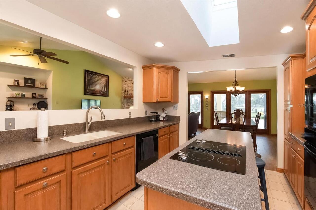 Listing Photo 19