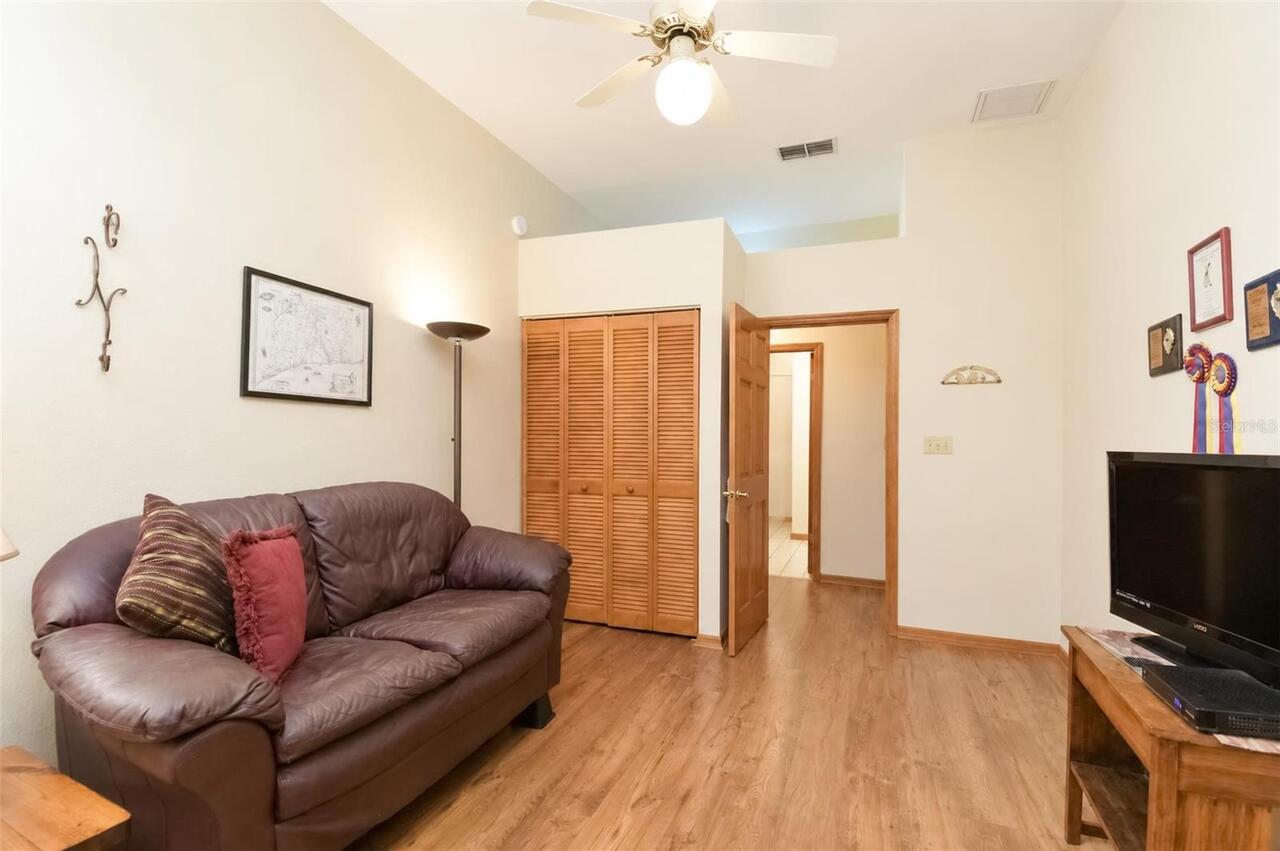 Listing Photo 34