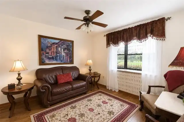 Listing Photo 20