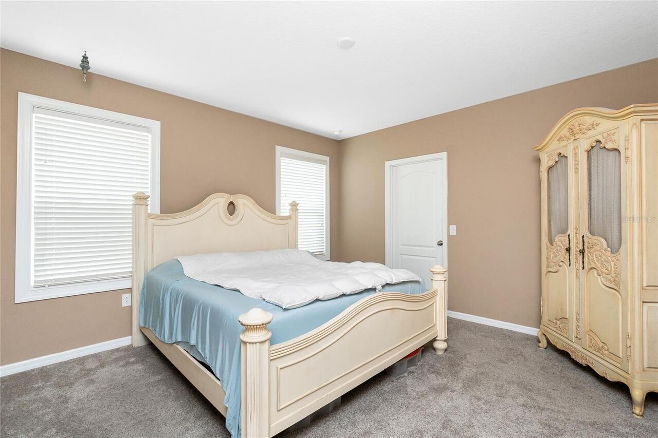 Listing Photo 14