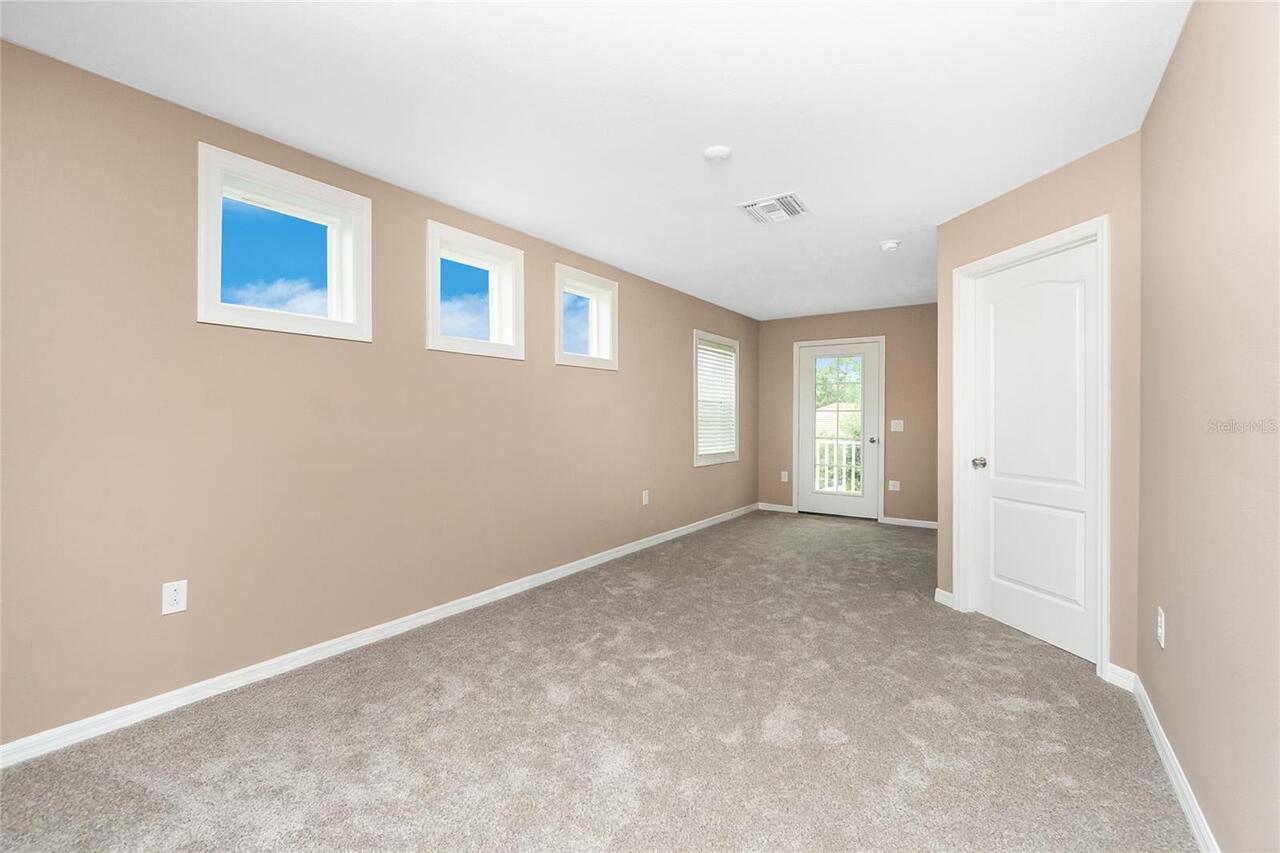 Listing Photo 22