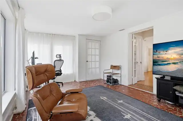 Listing Photo 26