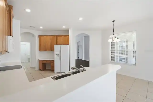 Listing Photo 14