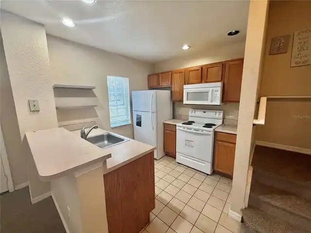 Listing Photo 8