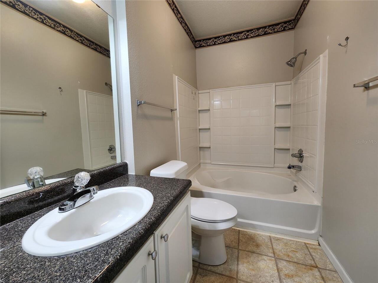 Listing Photo 7
