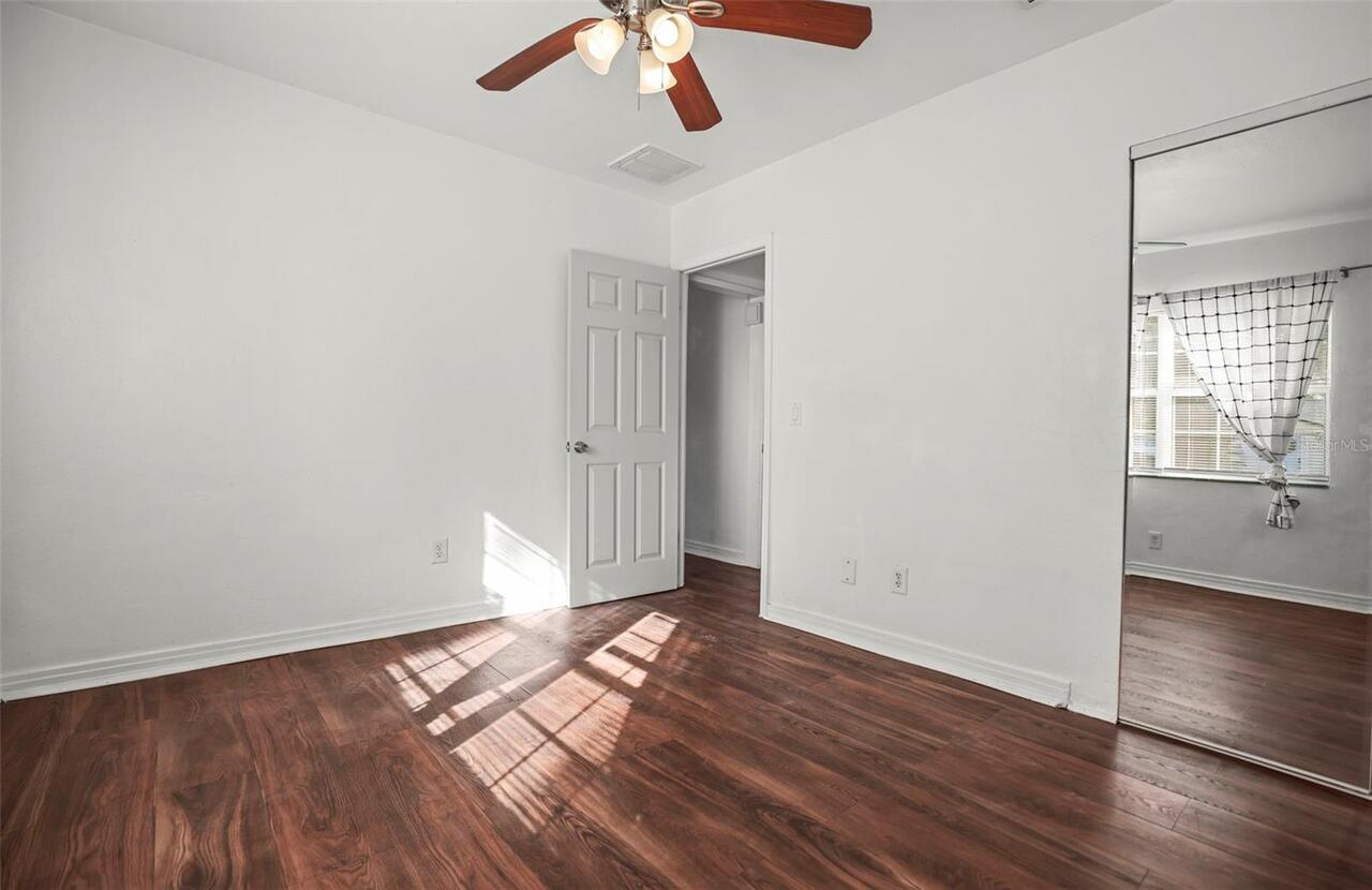 Listing Photo 13