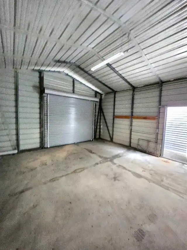 Listing Photo 39