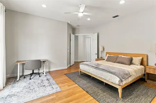 Listing Photo 14