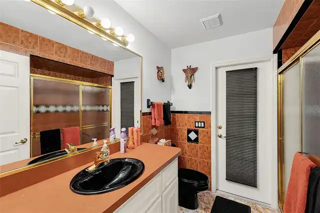 Listing Photo 37