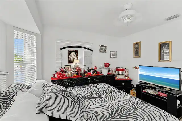 Listing Photo 40