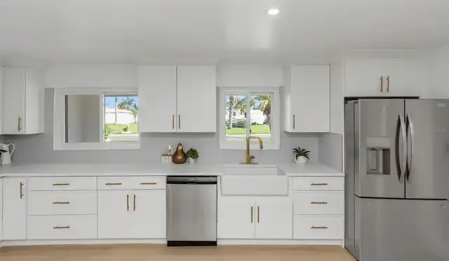 Listing Photo 18
