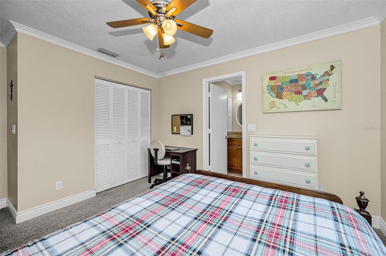 Listing Photo 32