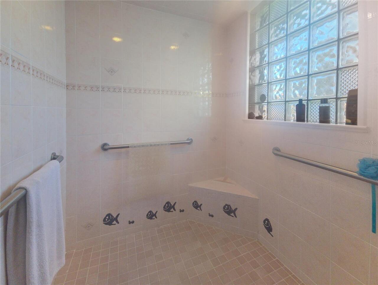 Listing Photo 25