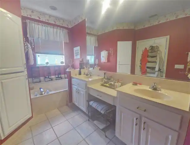 Listing Photo 18
