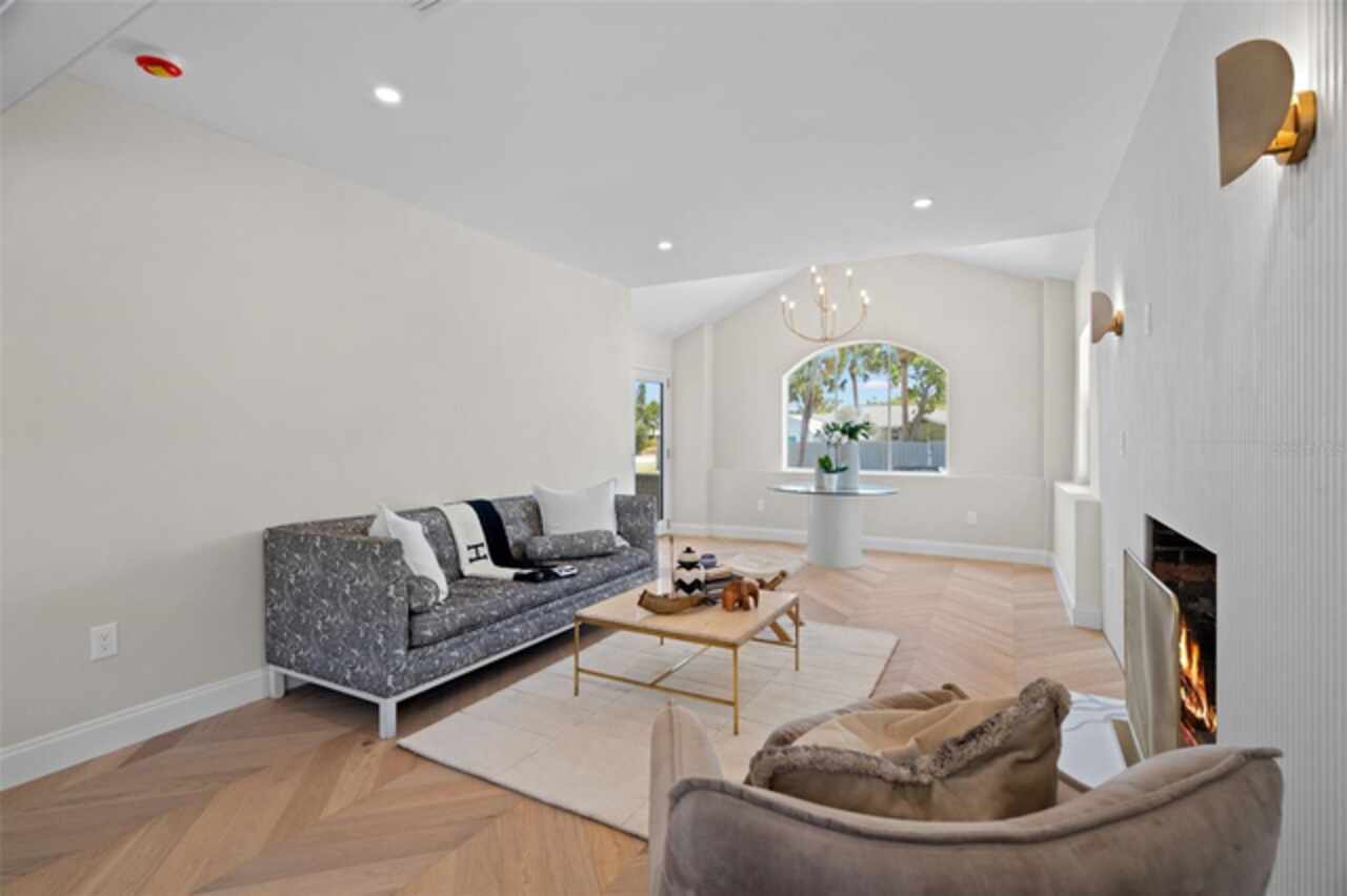 Listing Photo 7