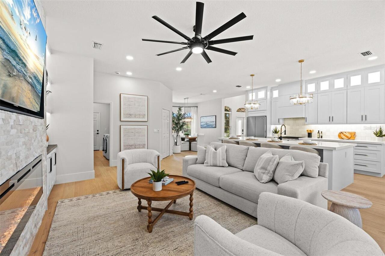 Listing Photo 14