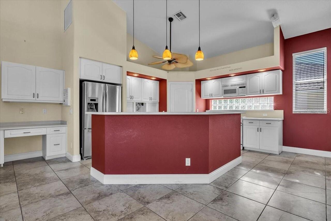 Listing Photo 18
