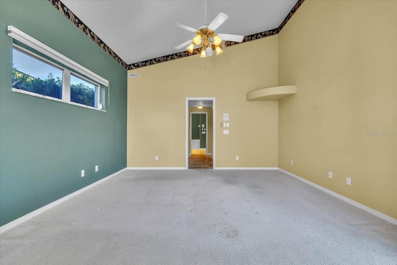 Listing Photo 32