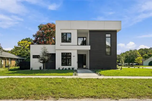 4BR, Home, 3BA, $1,695,000
Read More